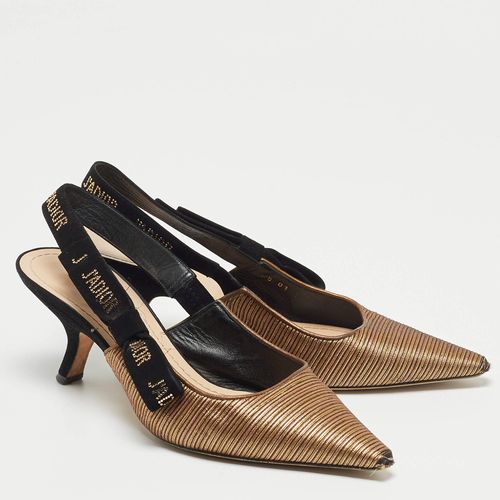 Dior J'Adior Slingback Pumps in Gold Plisse